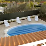 Family Friendly House With A Swimming Pool Kostanje, Omis - 14176 Σπίτι διακοπών Kostanje