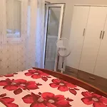 Σπίτι διακοπών Family Friendly House With A Swimming Pool Kostanje, Omis - 14176 Kostanje
