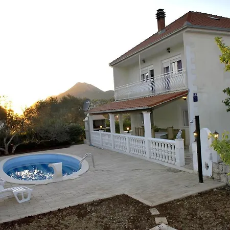 Family Friendly House With A Swimming Pool Kostanje, Omis - 14176 Дом отдыха
