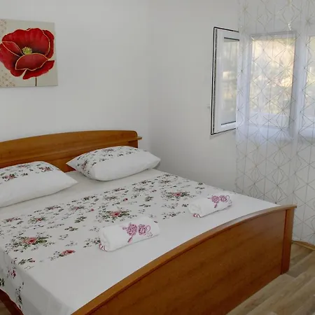 Σπίτι διακοπών Family Friendly House With A Swimming Pool Kostanje, Omis - 14176 Kostanje
