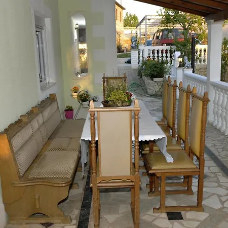 Family Friendly House With A Swimming Pool Kostanje, Omis - 14176