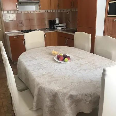 Family Friendly House With A Swimming Pool Kostanje, Omis - 14176 Дом отдыха Kostanje
